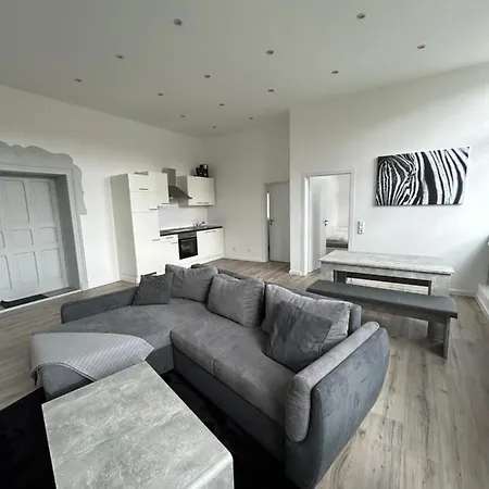 Alte Schule 1 公寓 *