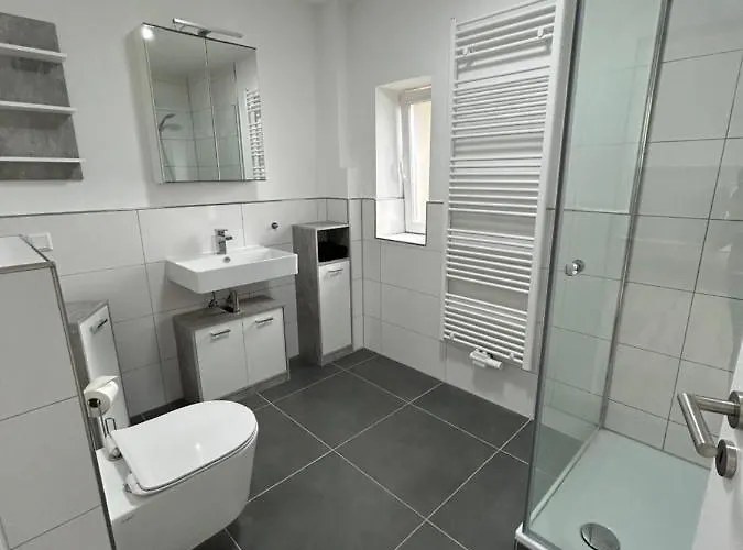 Alte Schule 1 * Schauenburg